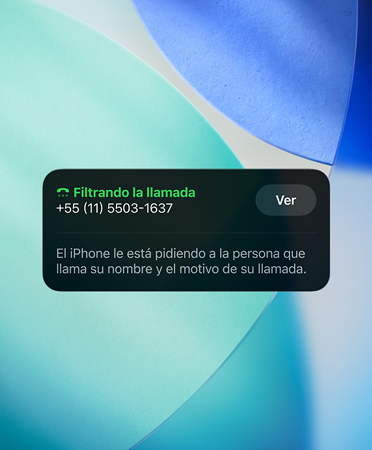 El Widget de la app Teléfono muestra la funcionalidad Revisión de Llamadas en una llamada entrante, con el nuevo fondo de pantalla en azul esmeralda, blanco y turquesa