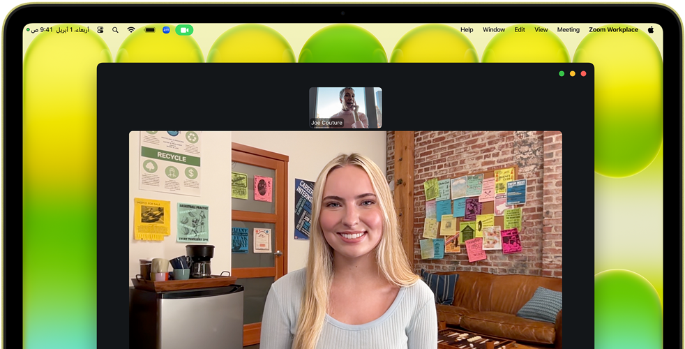 جهاز MacBook Neo، لون أصفر سيتروس، الكاميرا فوق الشاشة، مكالمة فيديو فيس تايم على الشاشة