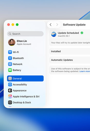 La pantalla de un Mac muestra una actualización de software programada en Configuración del Sistema